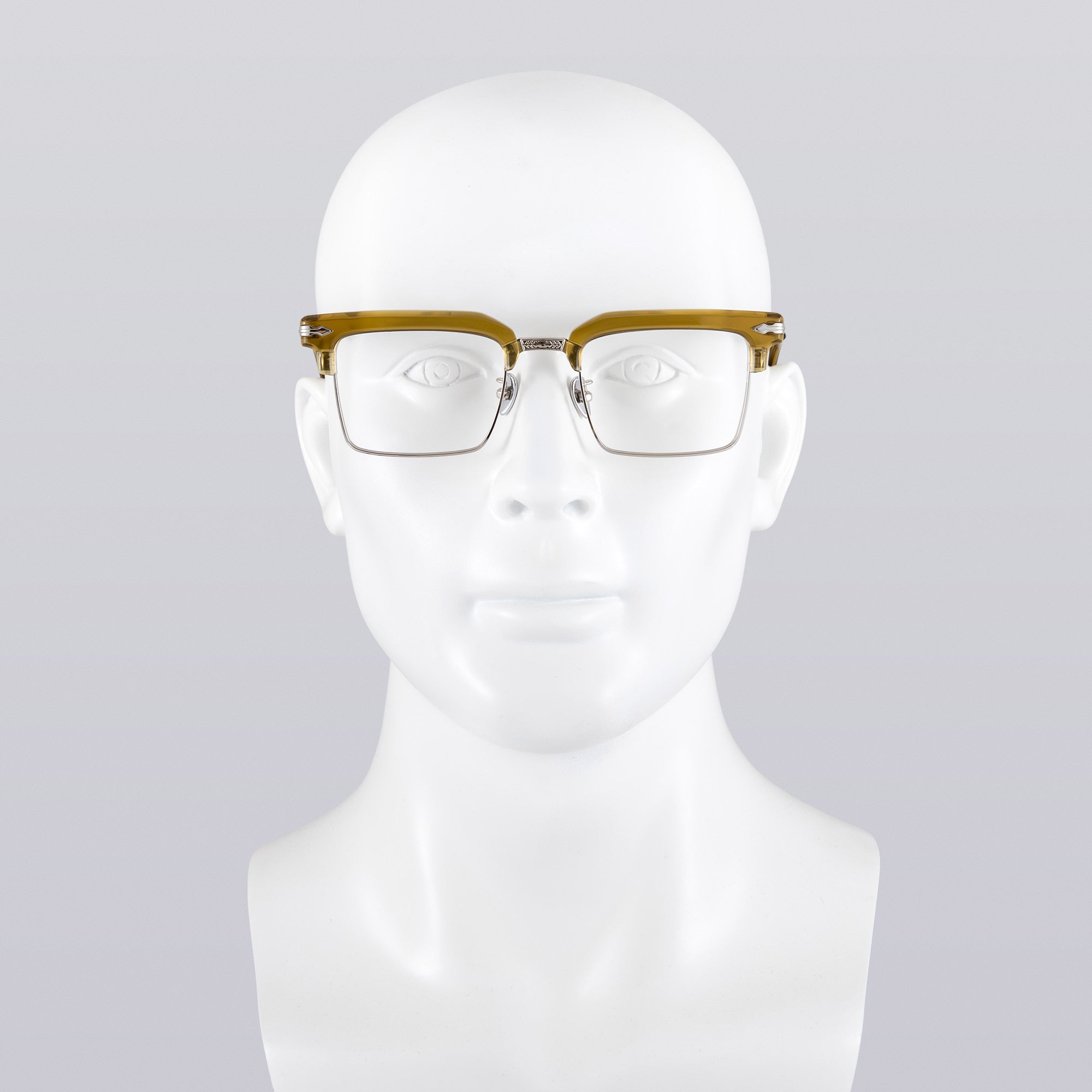 Iris O