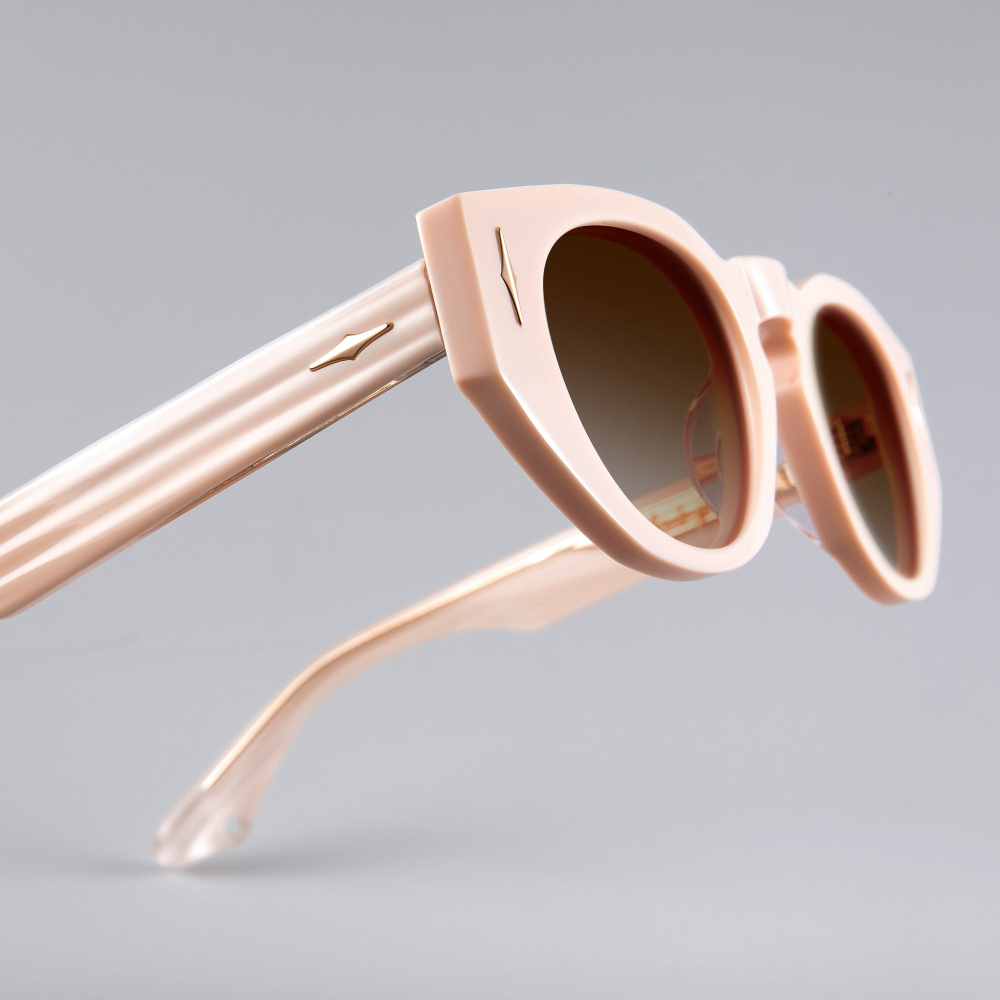Donahugh-sunglasses-pink