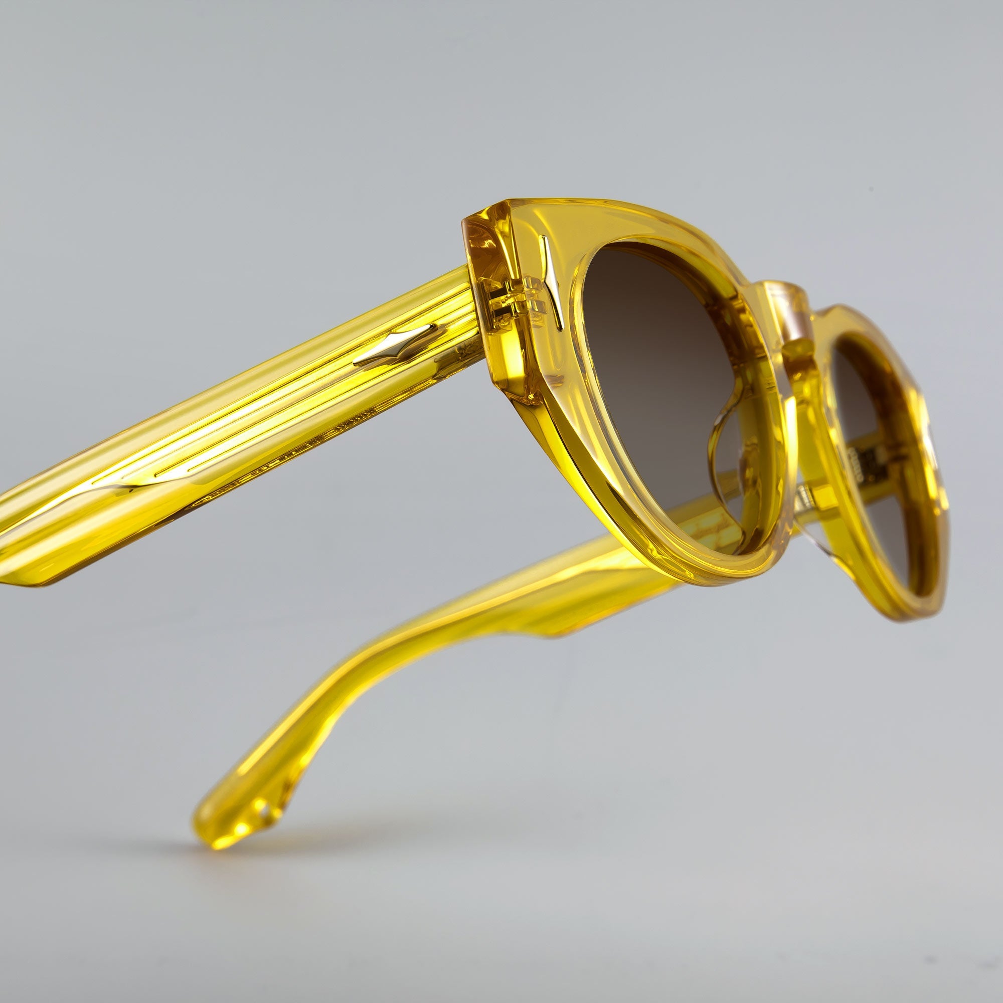Donahugh-sunglasses-yellowgreen