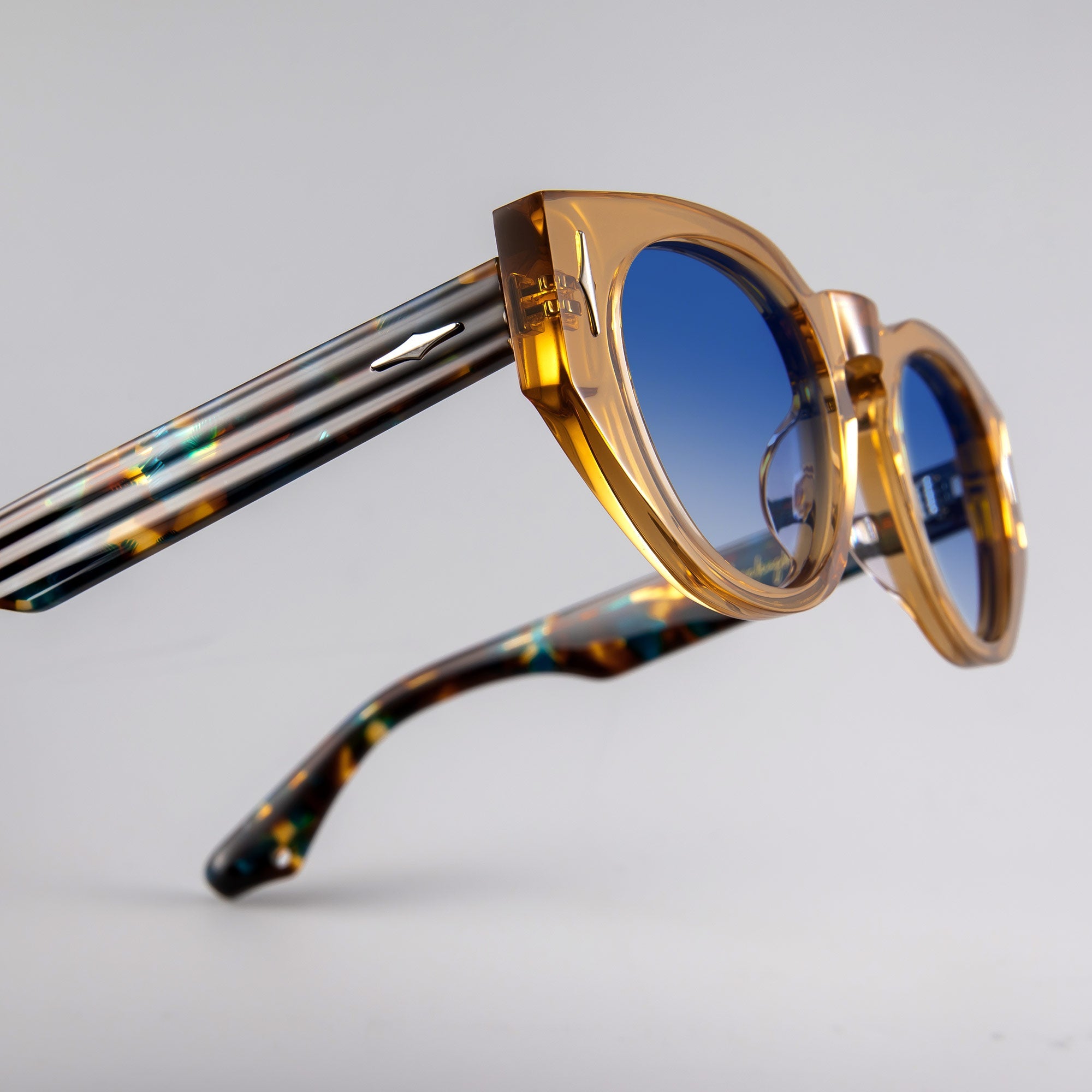 Donahugh-sunglasses-tortoise