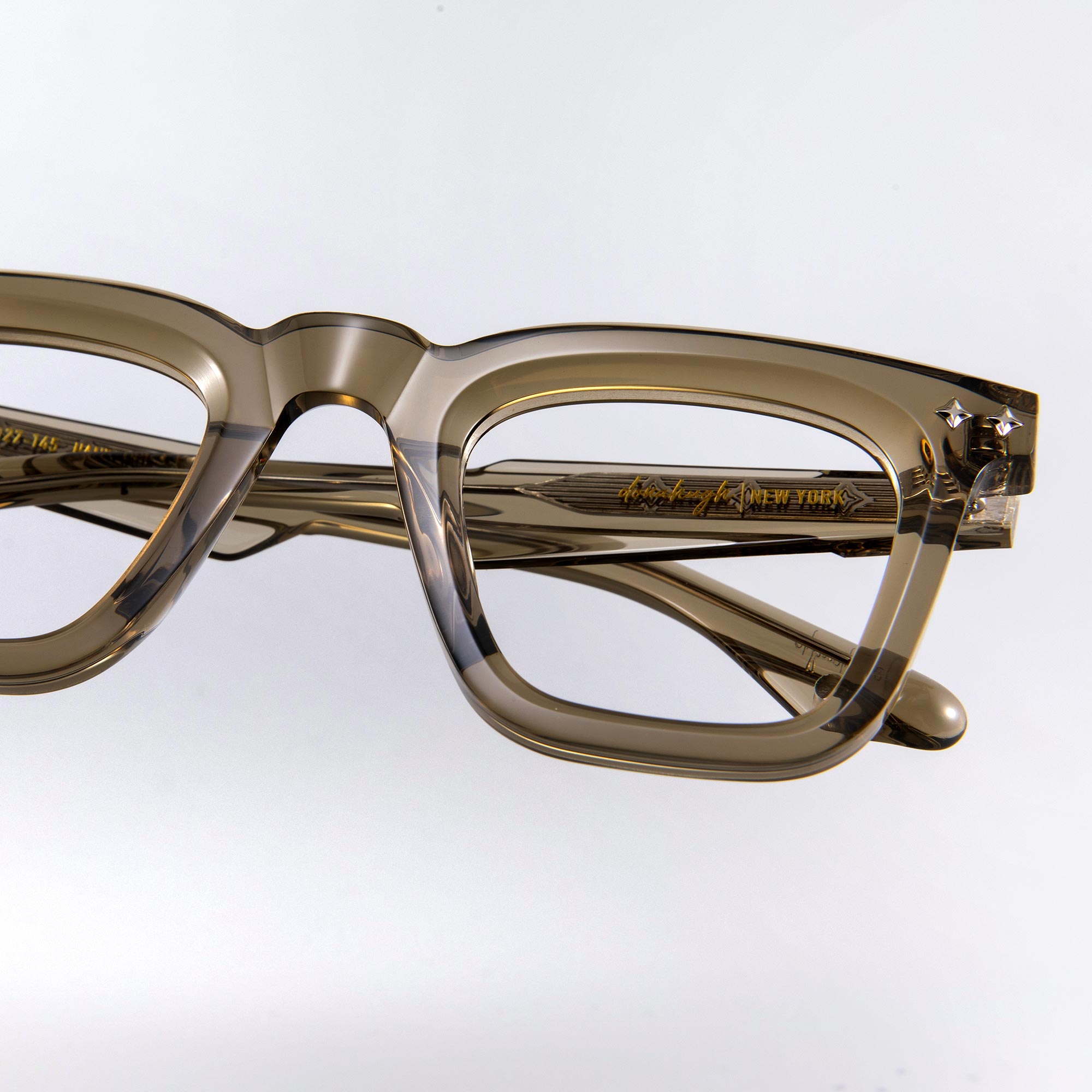 Donahugh-eyeglasses-TransBrown