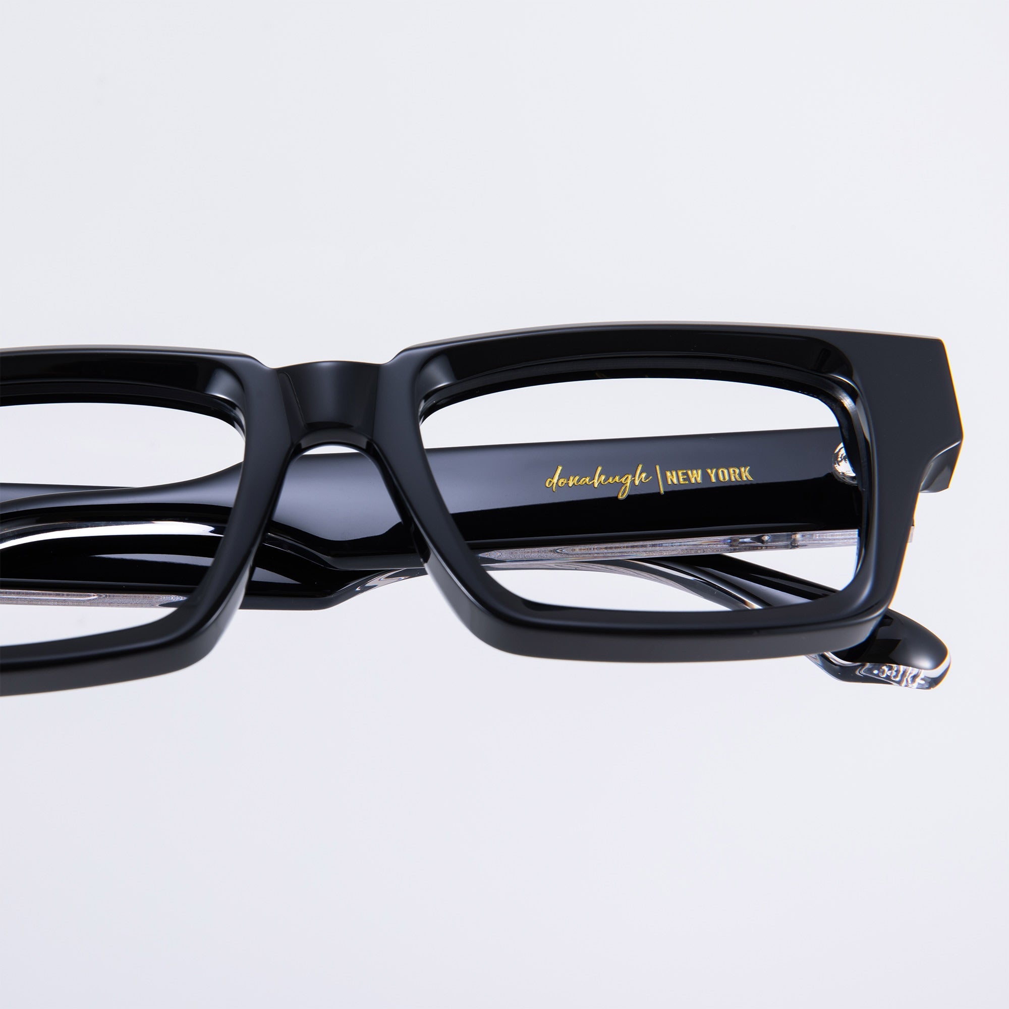 Donahugh-eyeglasses-blacktrans