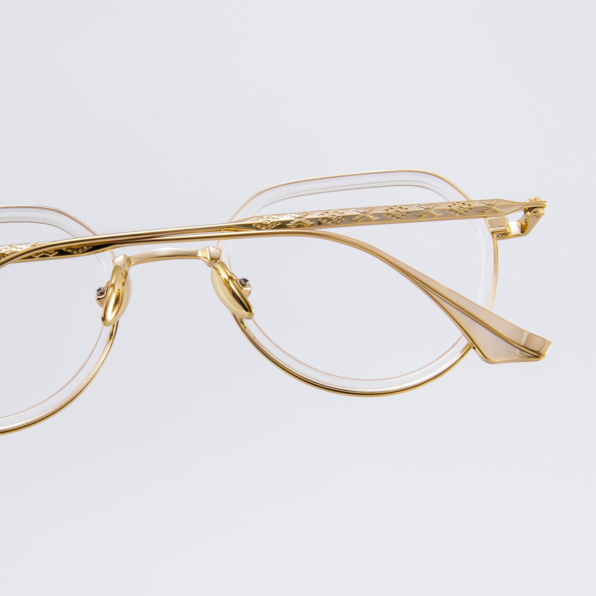Donahugh-eyeglasses-trans