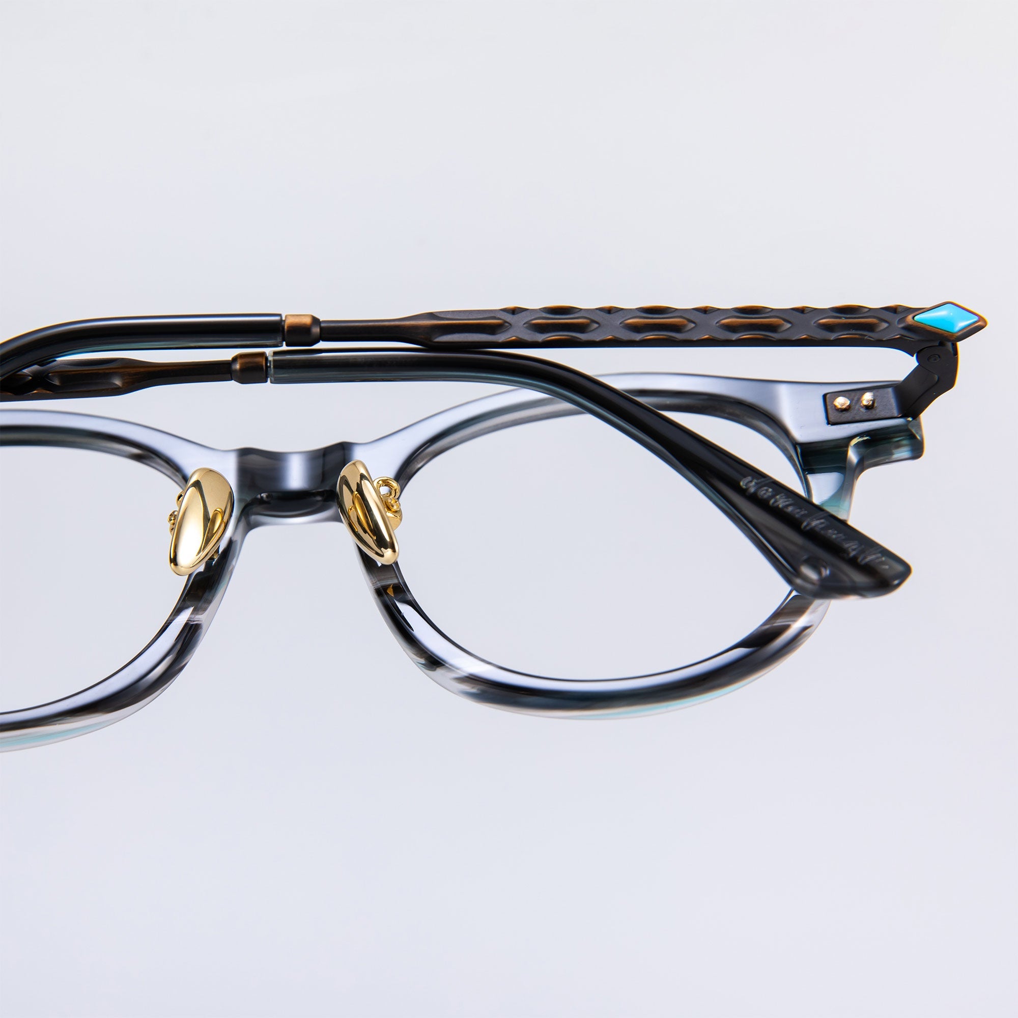Donahugh-eyeglasses-greyblue