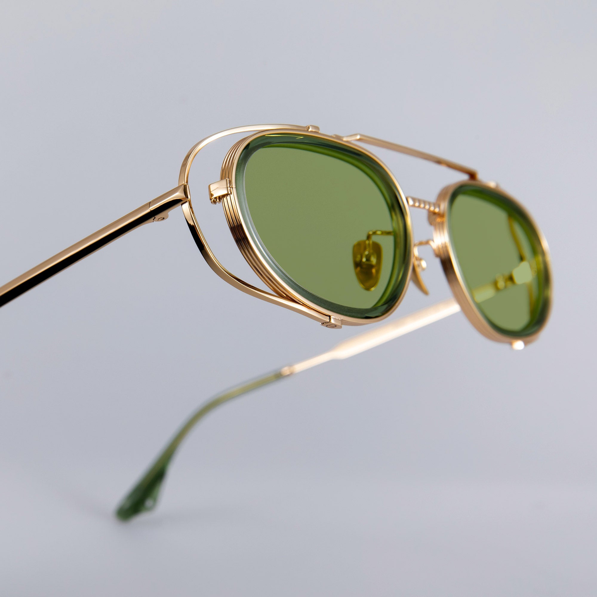 Donahugh-sunglasses-goldgeen