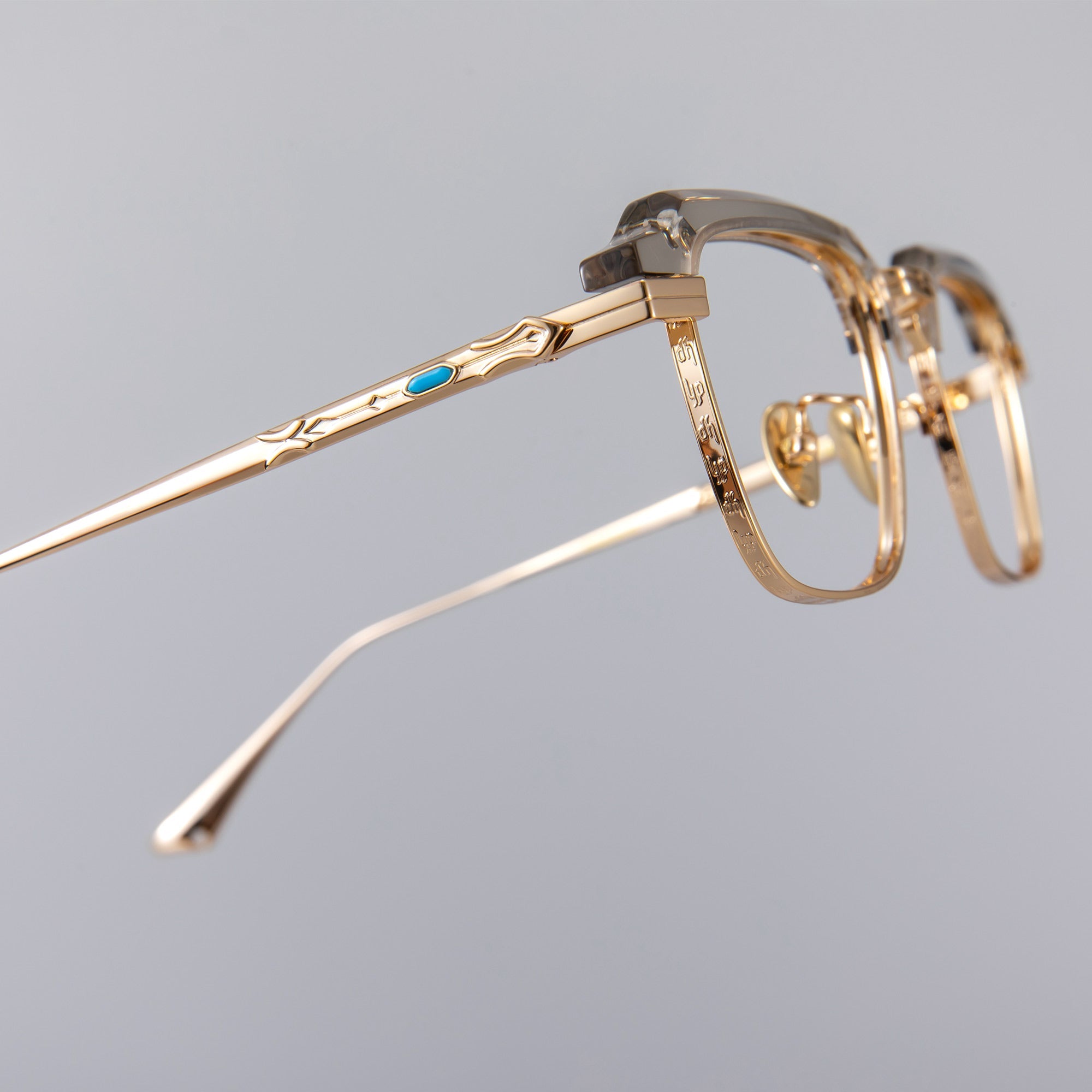 Donahugh-eyeglasses-transbrown
