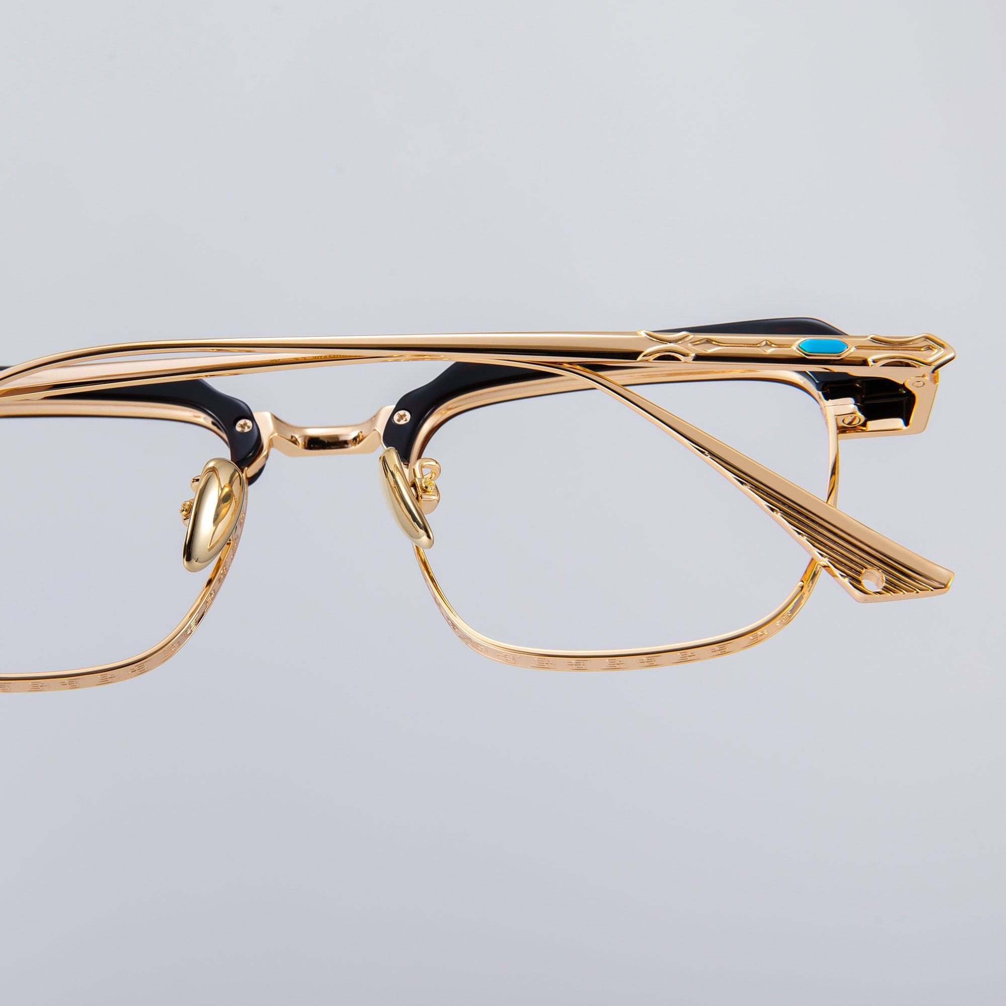 Donahugh-eyeglasses-tortoise