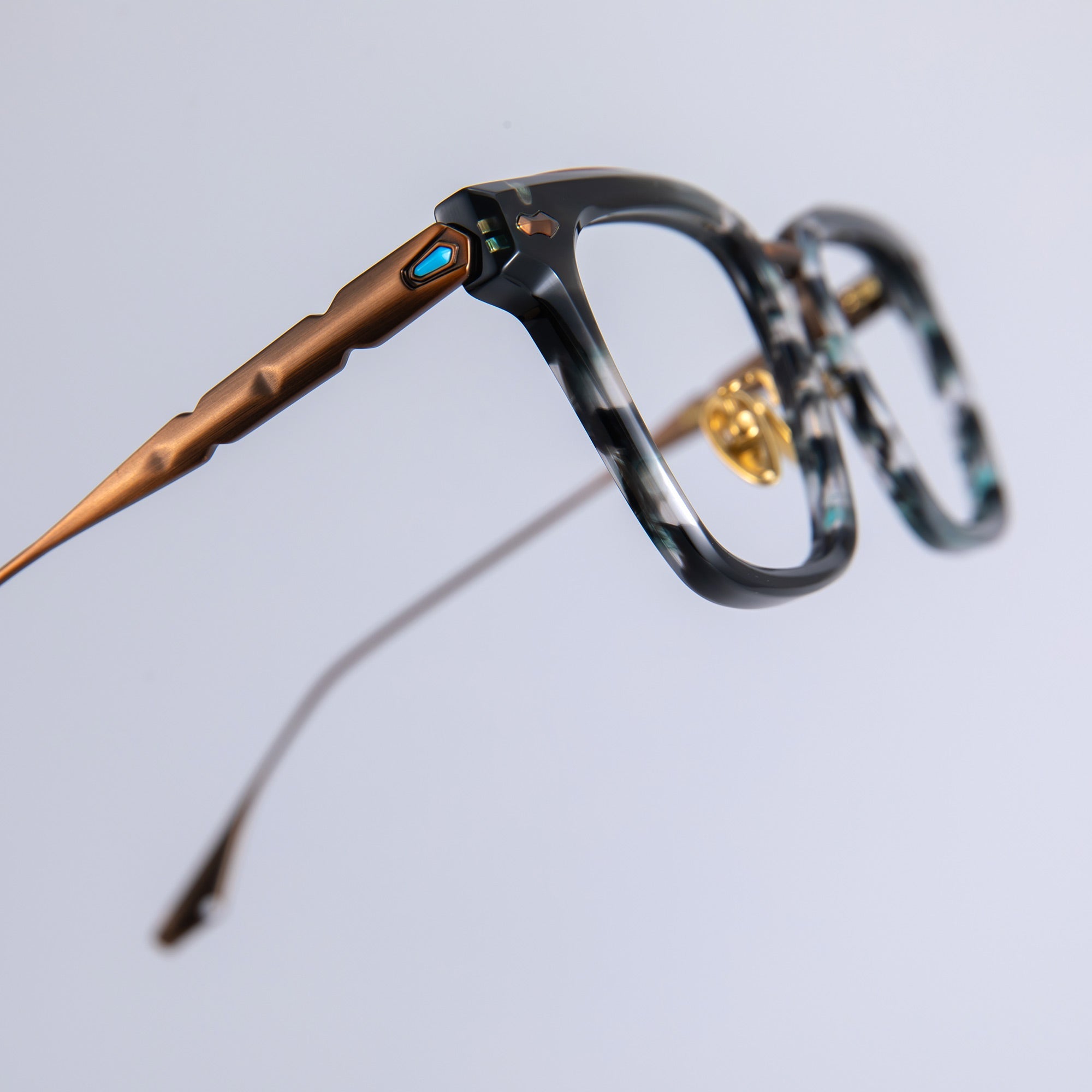 Donahugh-eyeglasses-greytortoise