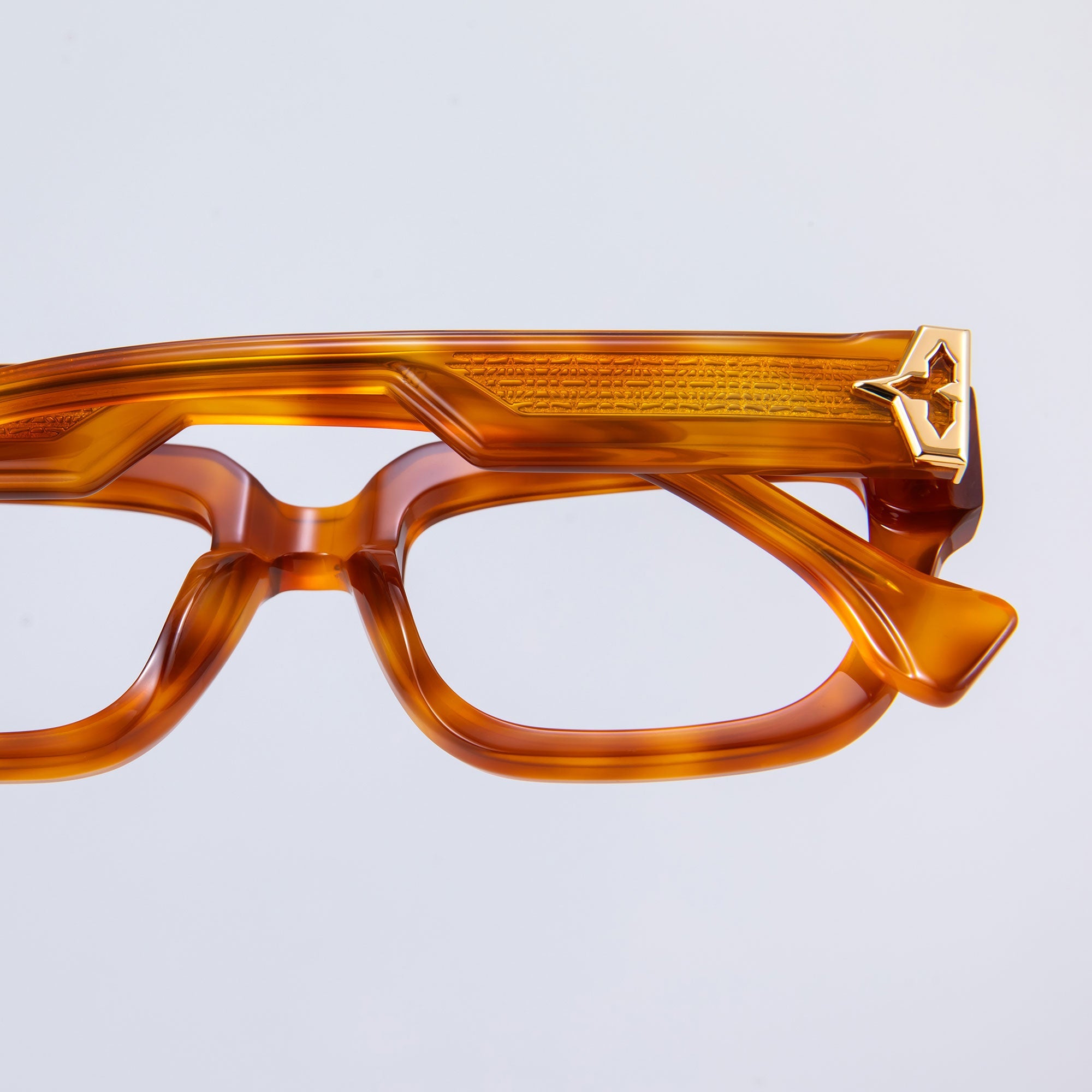 Donahugh-eyeglasses-tortoise