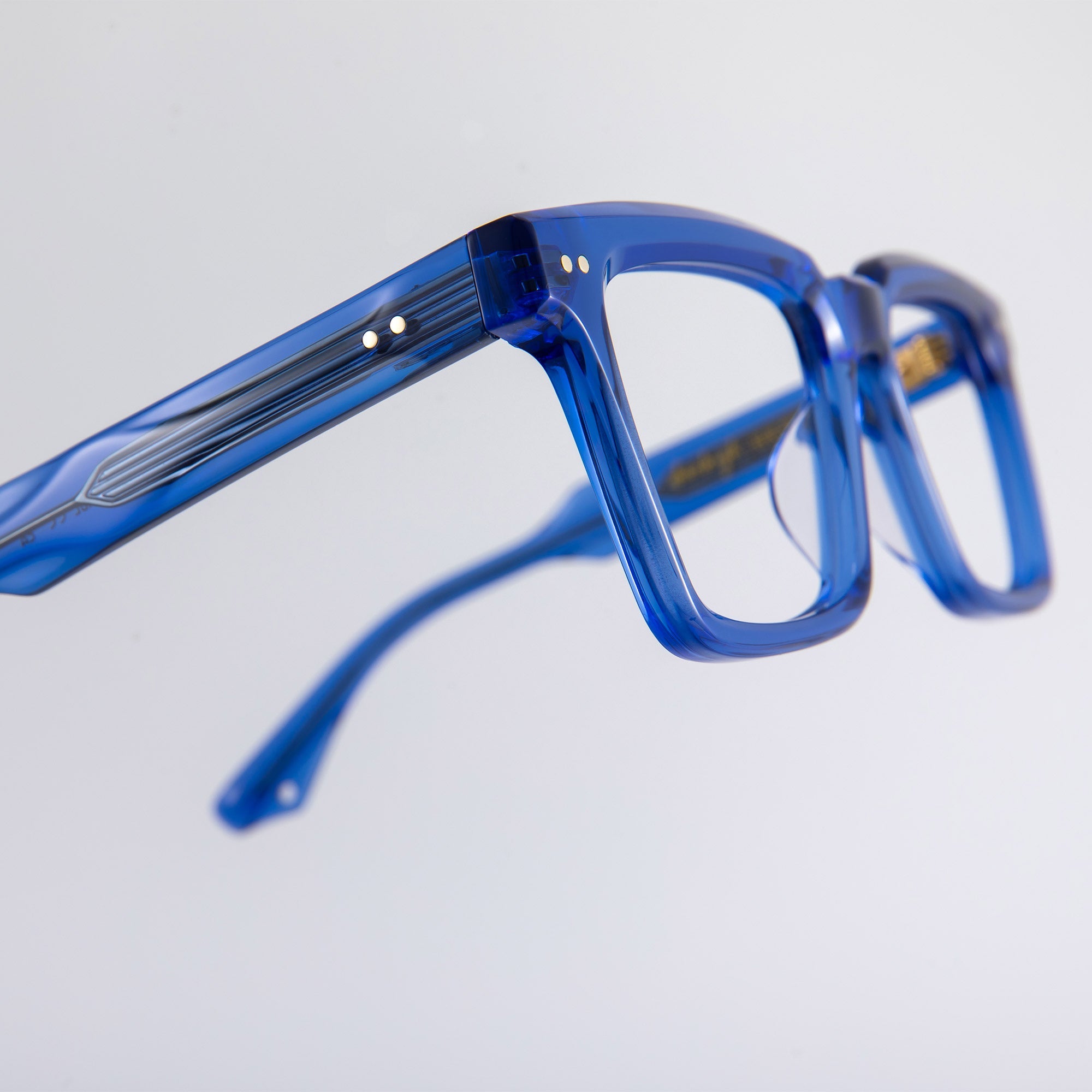 Donahugh-eyeglasses-blue
