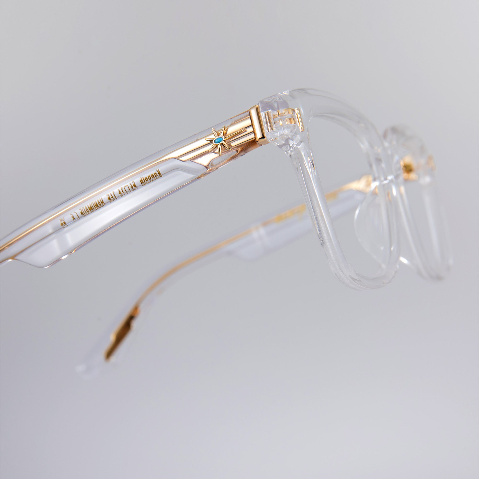 Donahugh-eyeglasses-trans