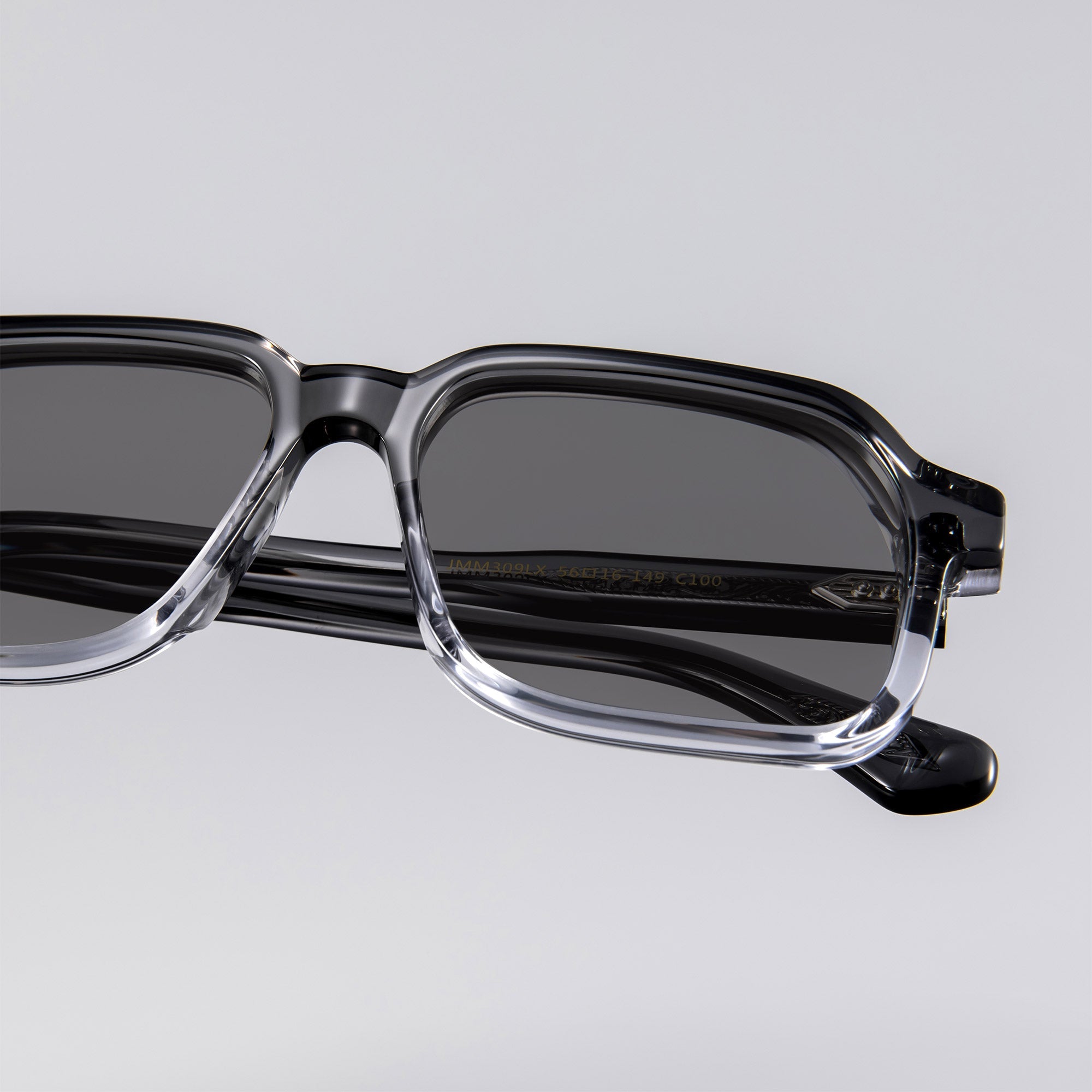 Donahugh-sunglasses-gradientgrey