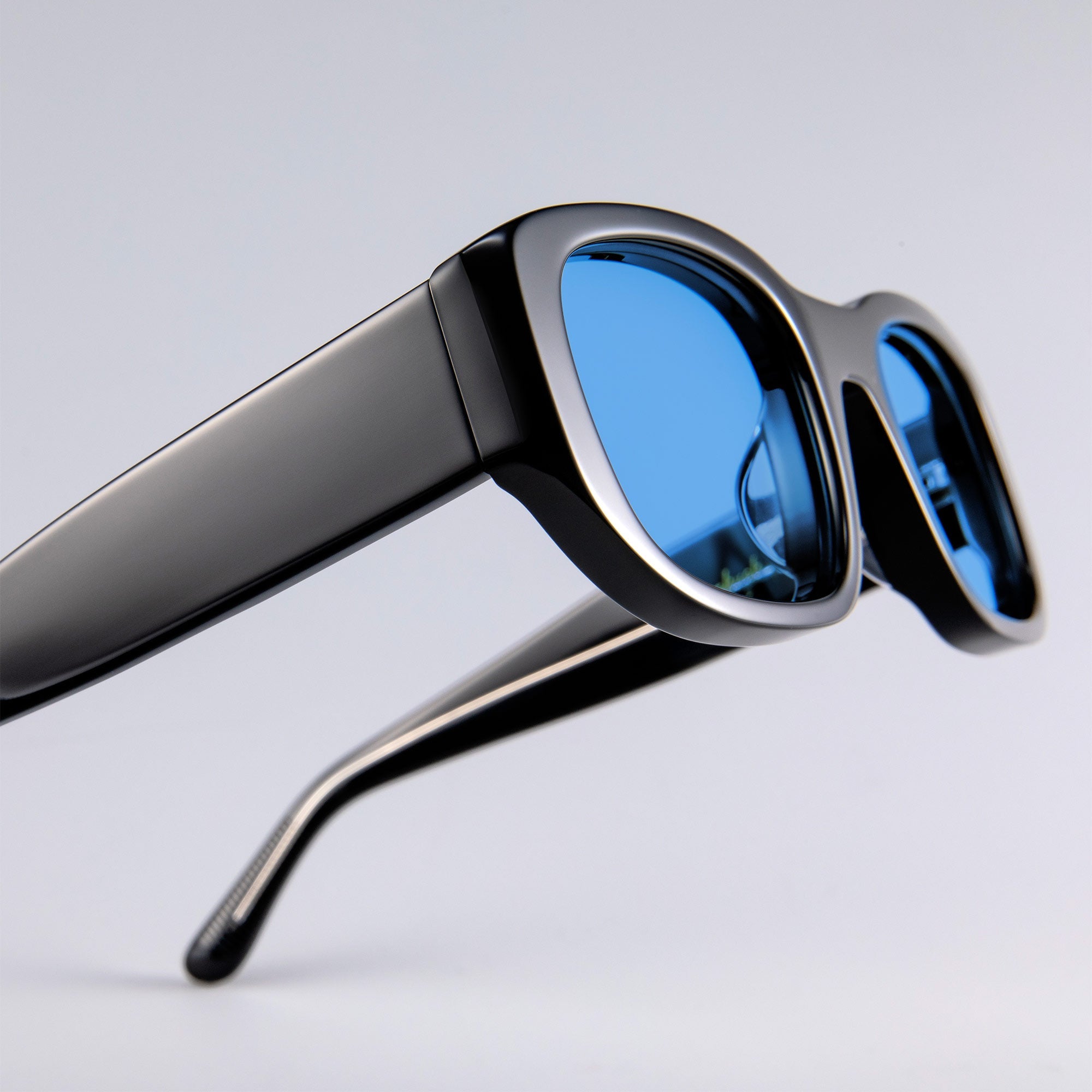 Donahugh-sunglasses-black