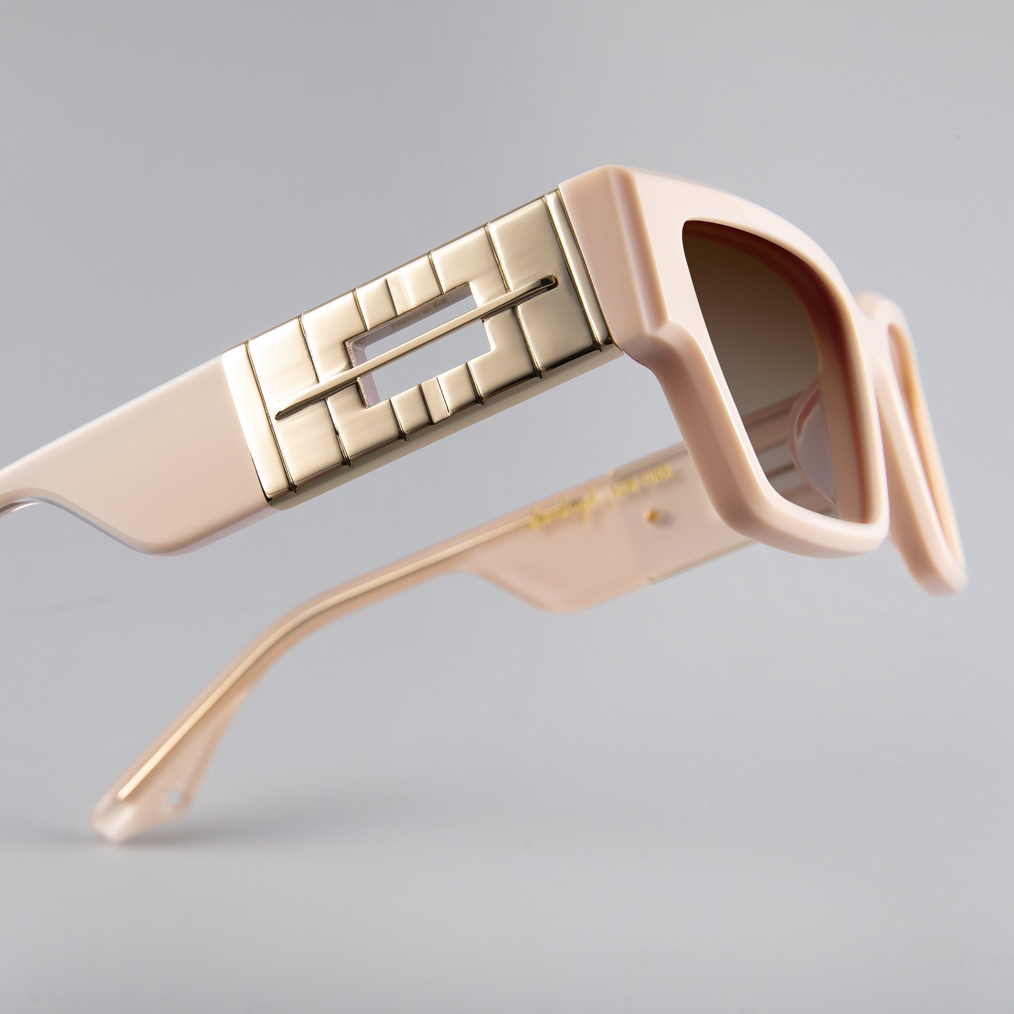 Donahugh-sunglasses-pink