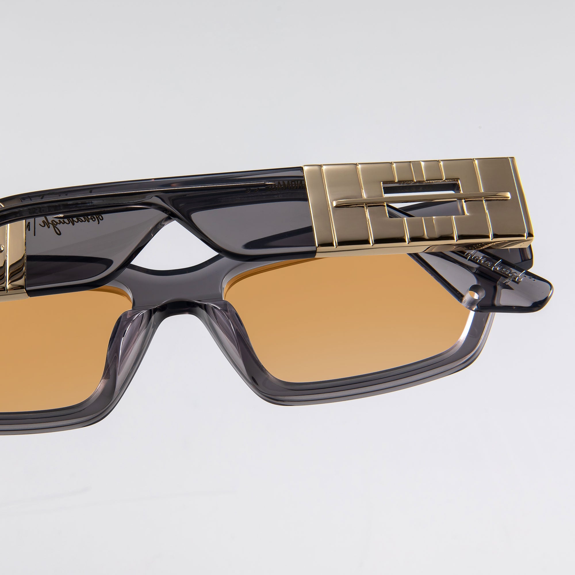 Donahugh-sunglasses-grey