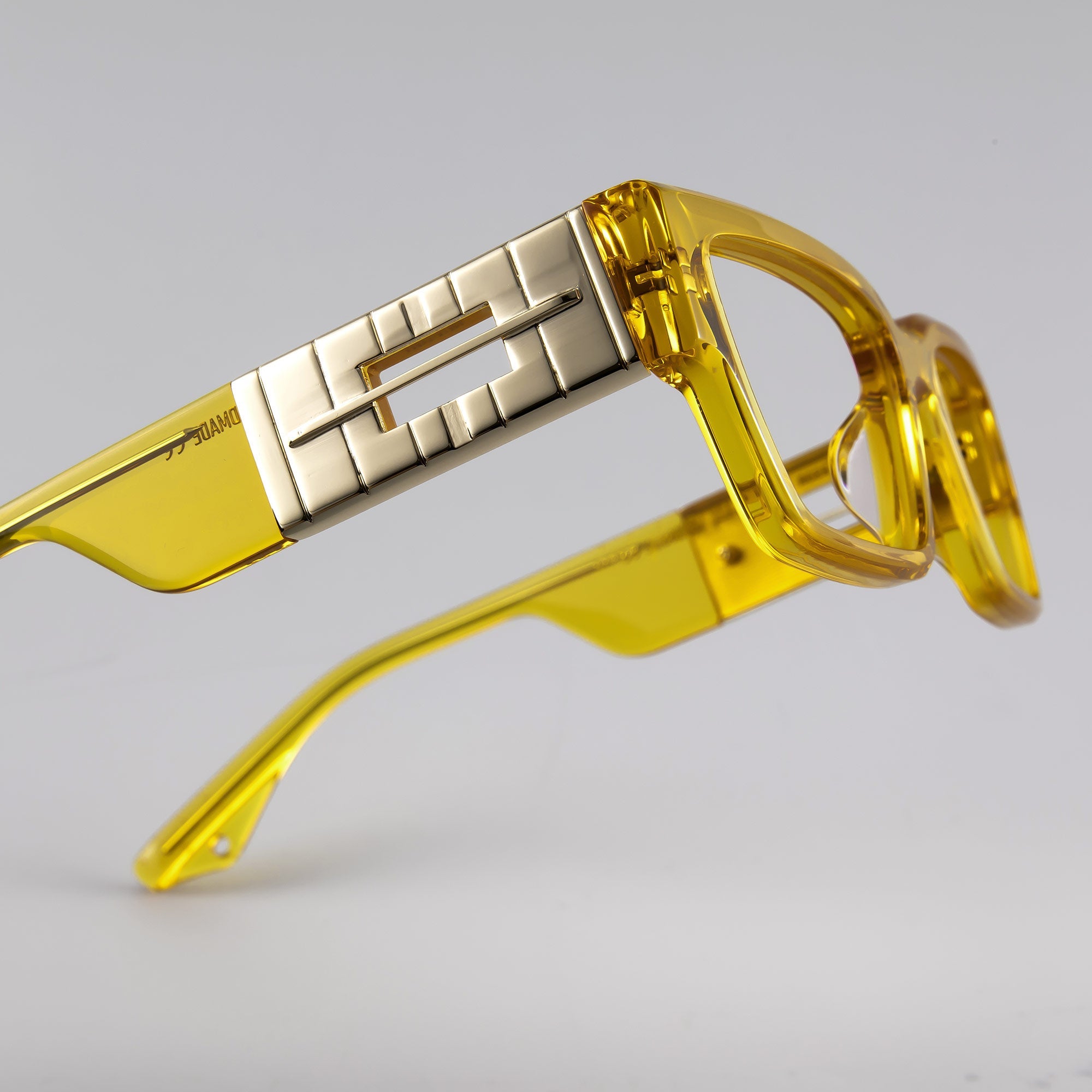 Donahugh-eyeglasses-yellowgreen