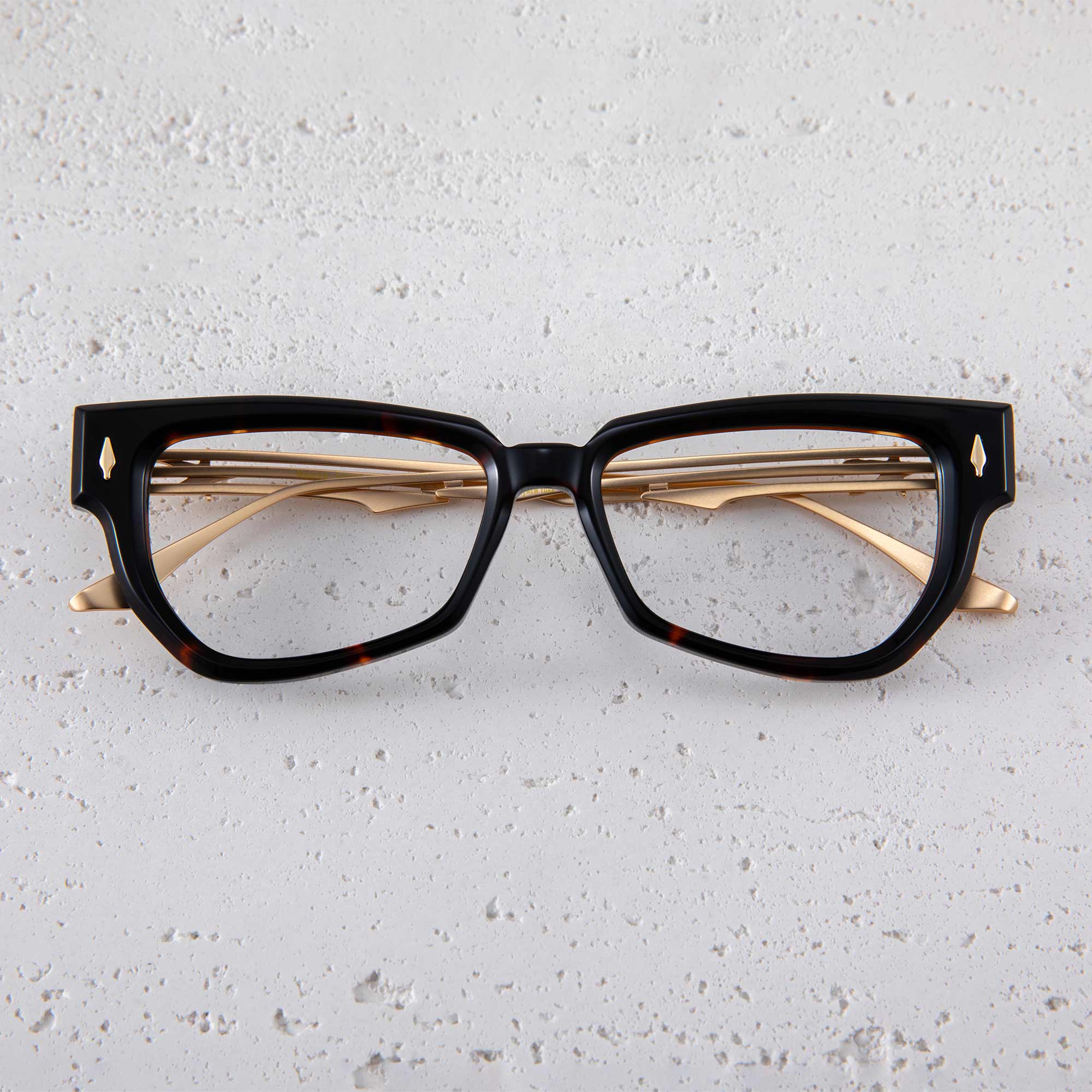 Donahugh-eyeglasses-tortoise
