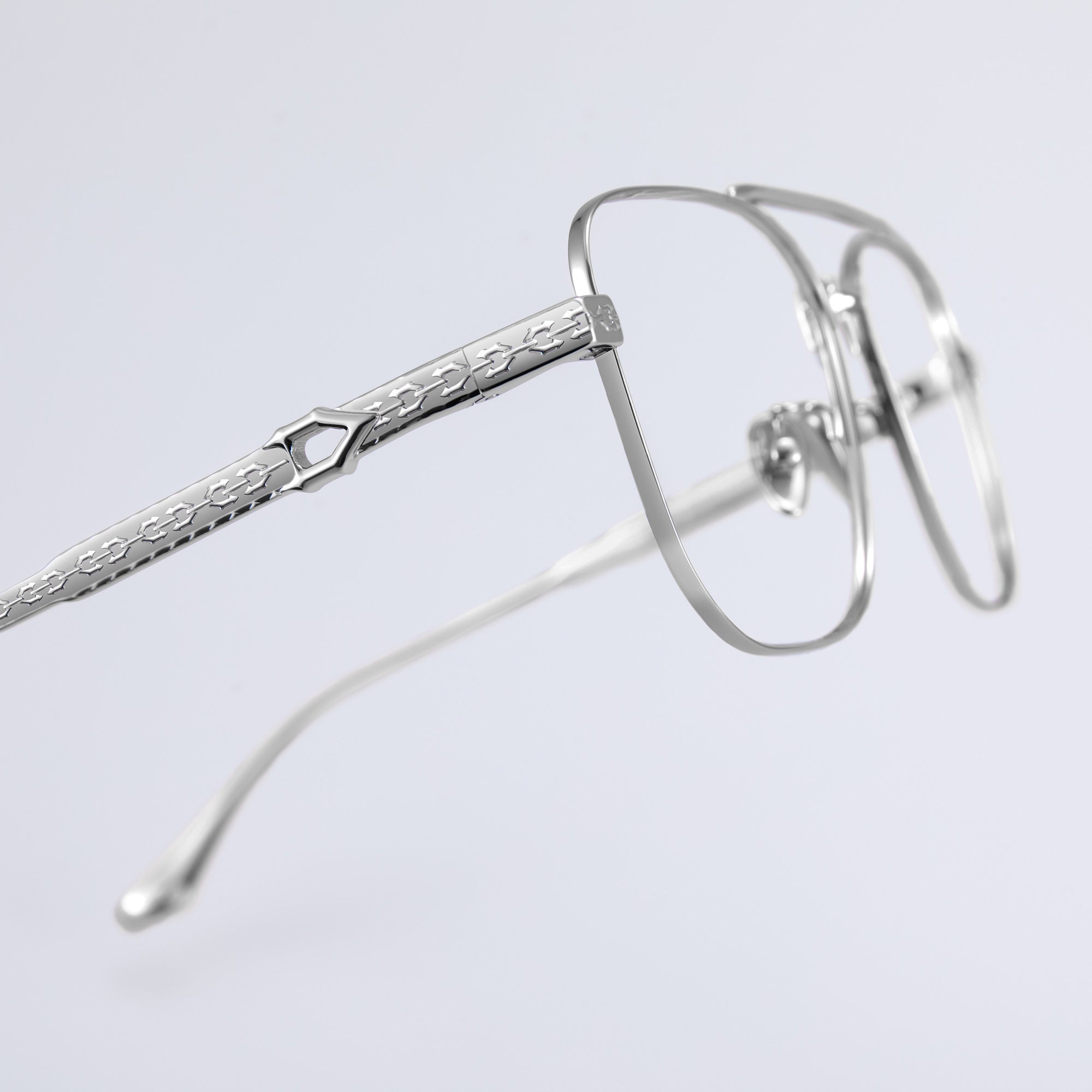 Donahugh-eyeglasses-gummetal