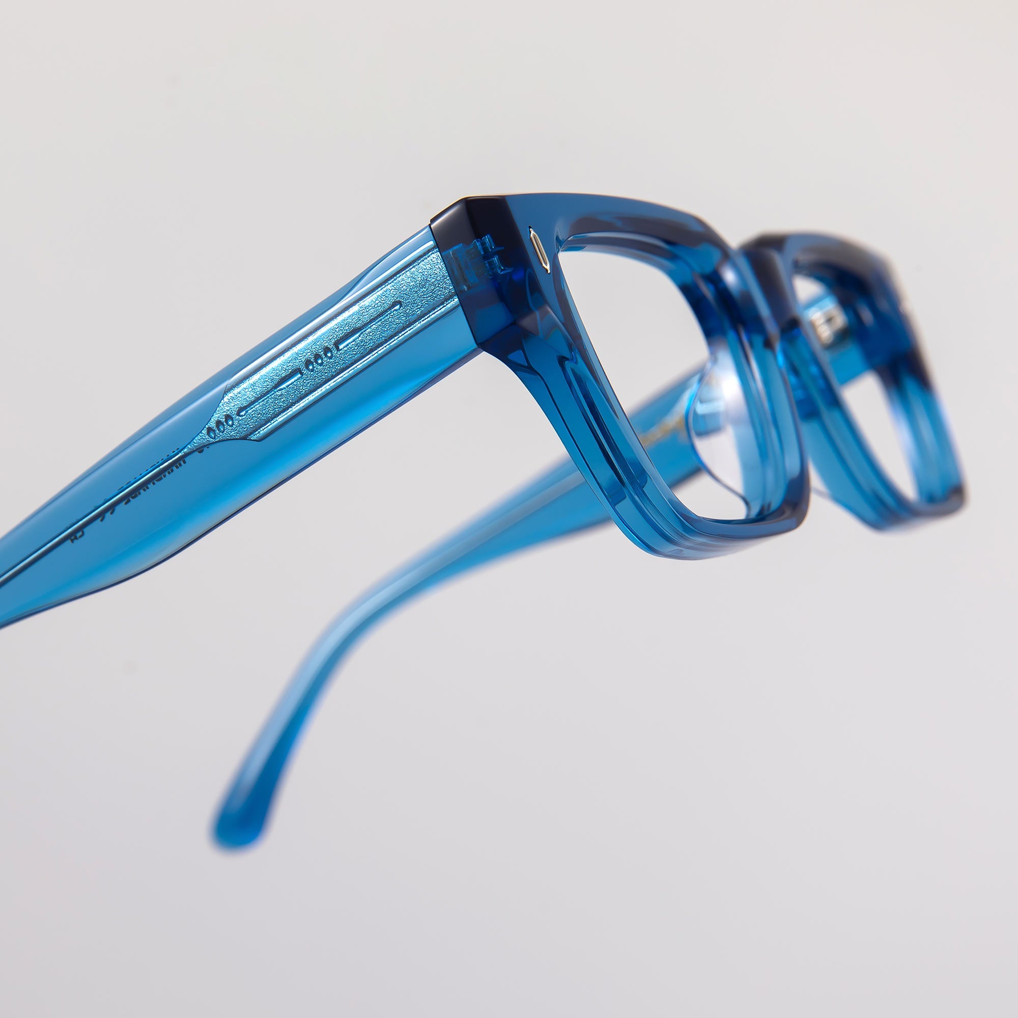 Donahugh-eyeglasses-blue