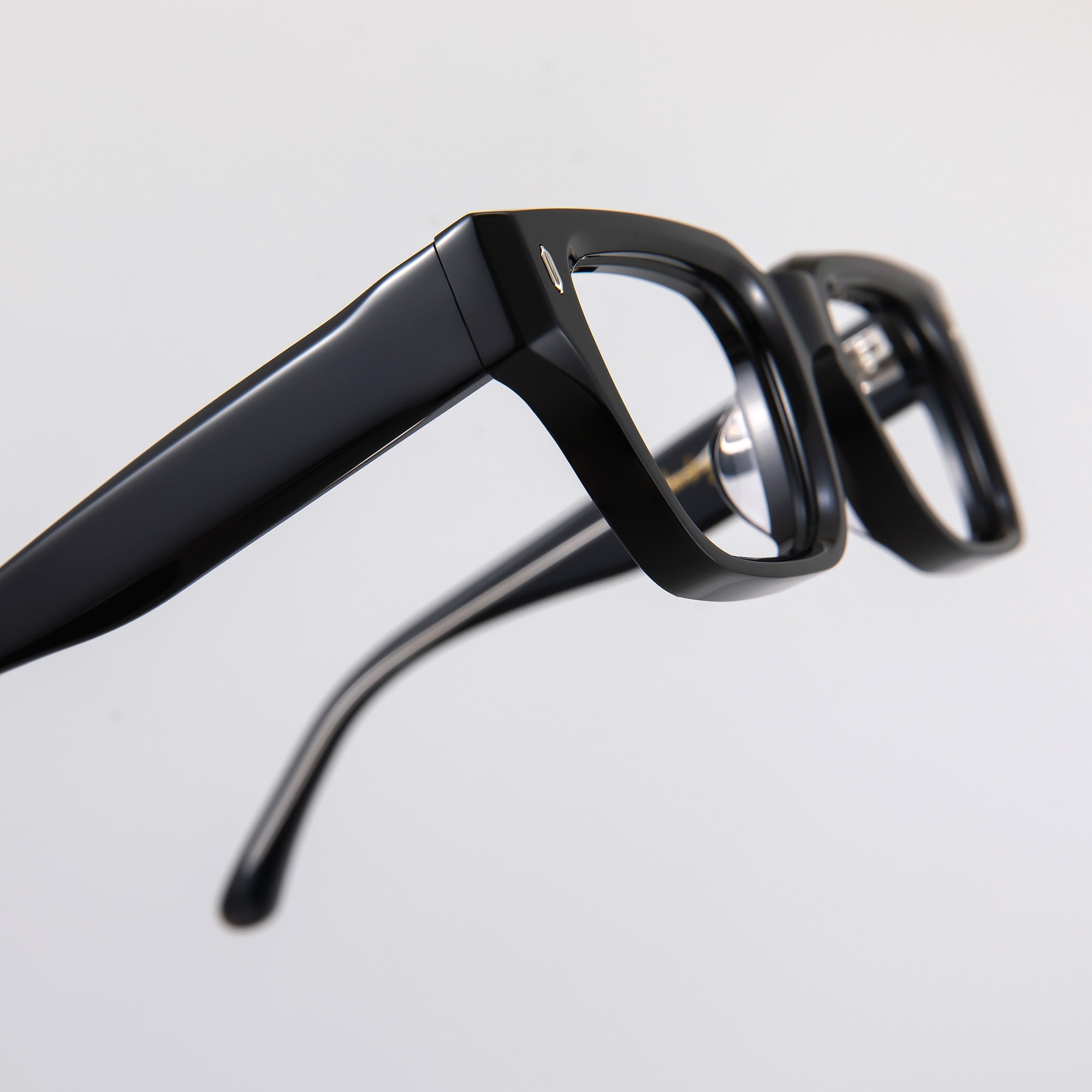 Donahugh-eyeglasses-black