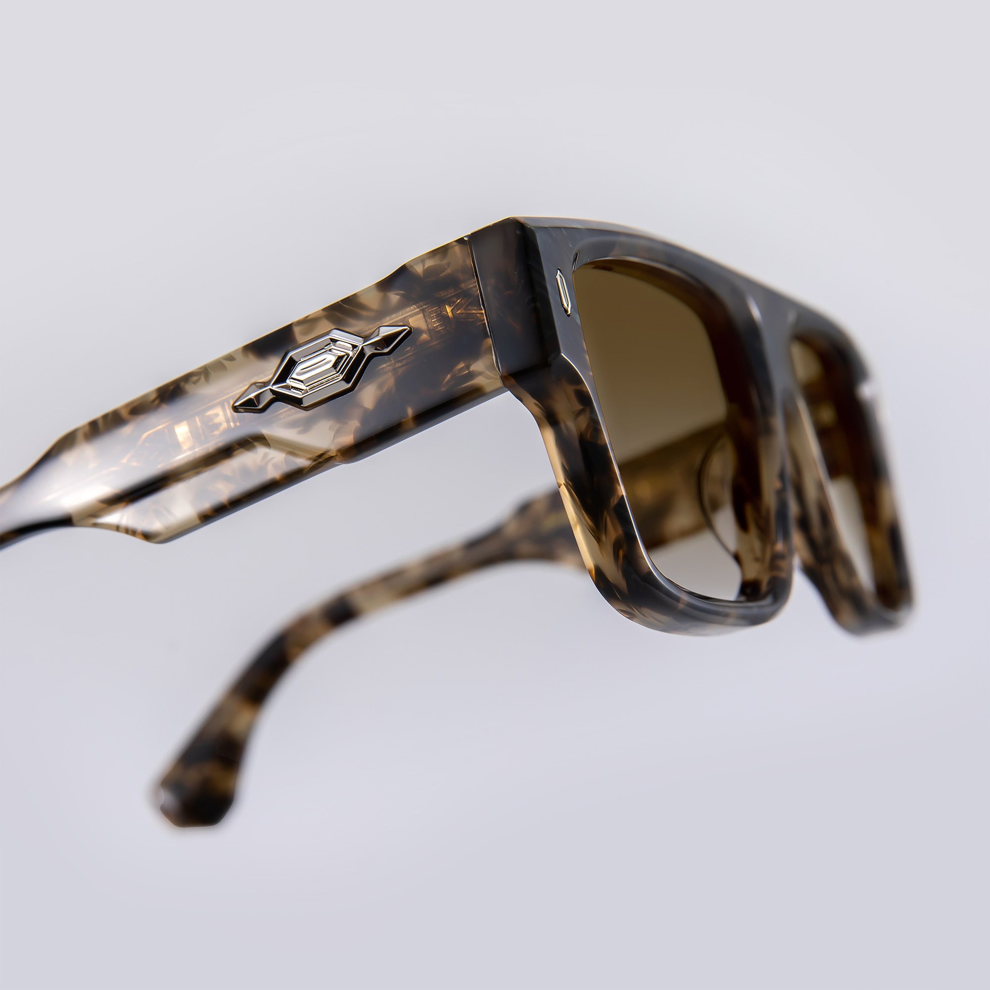 Donahugh-sunglasses-tortoise