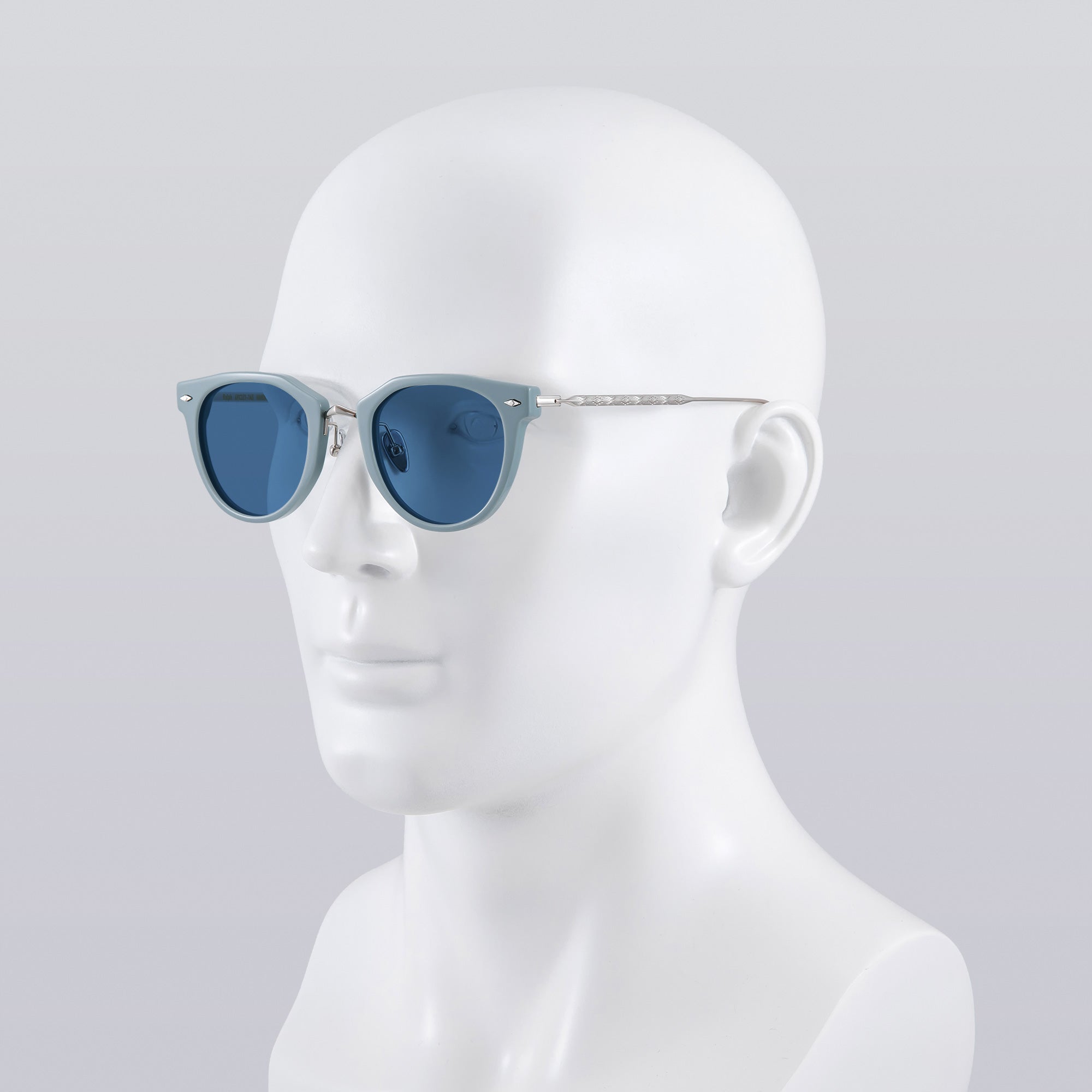 Donahugh-sunglasses-lightblue