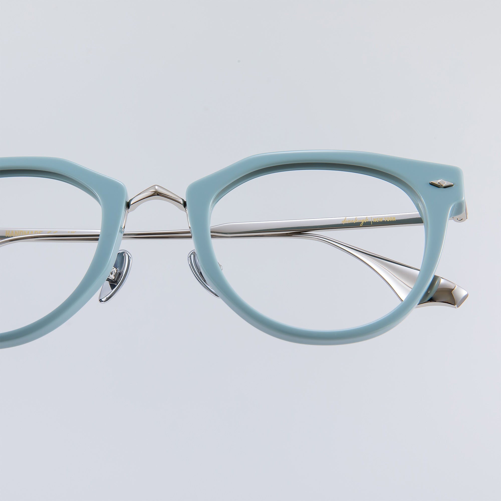 Donahugh-eyeglasses-lightblue