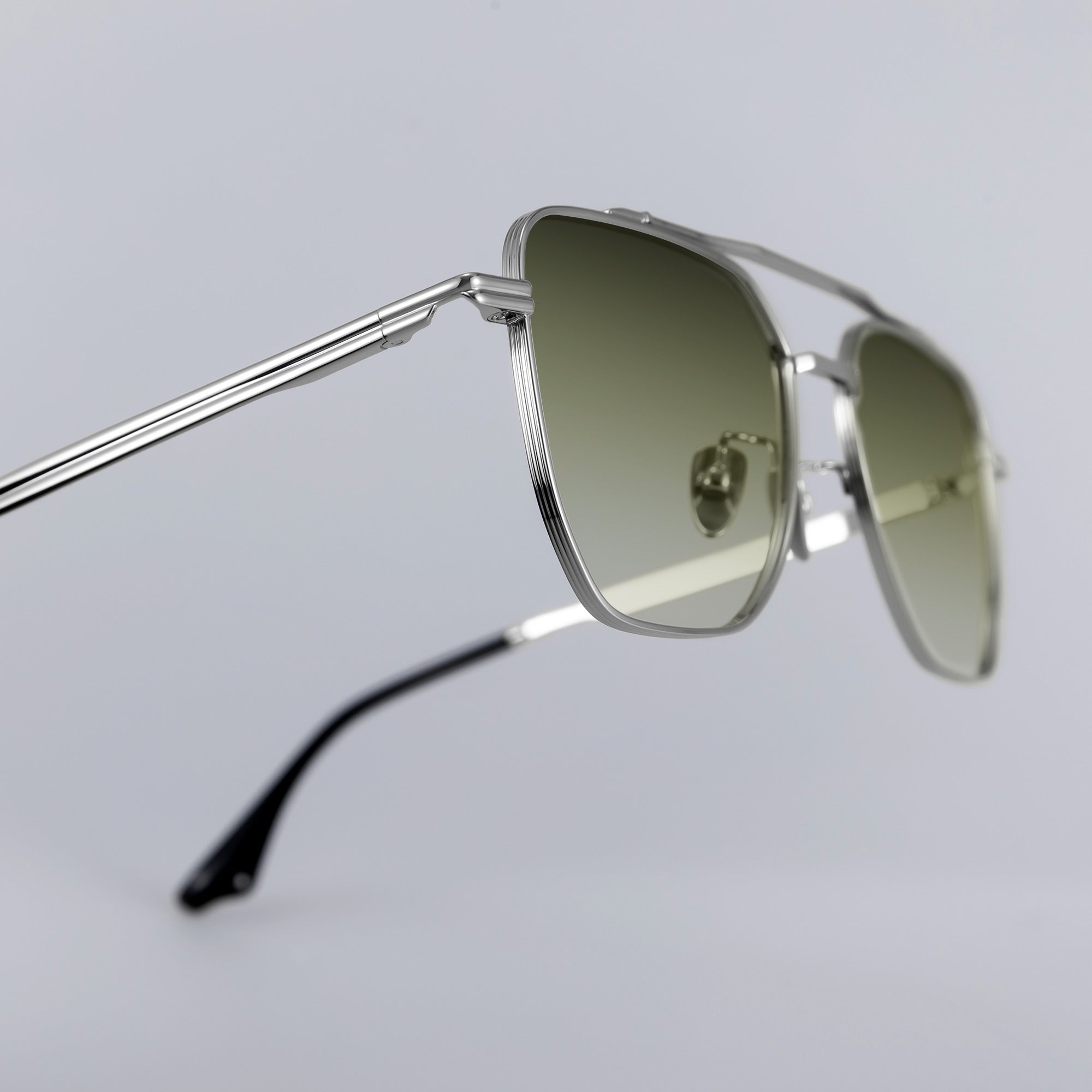 Donahugh-sunglasses-silver