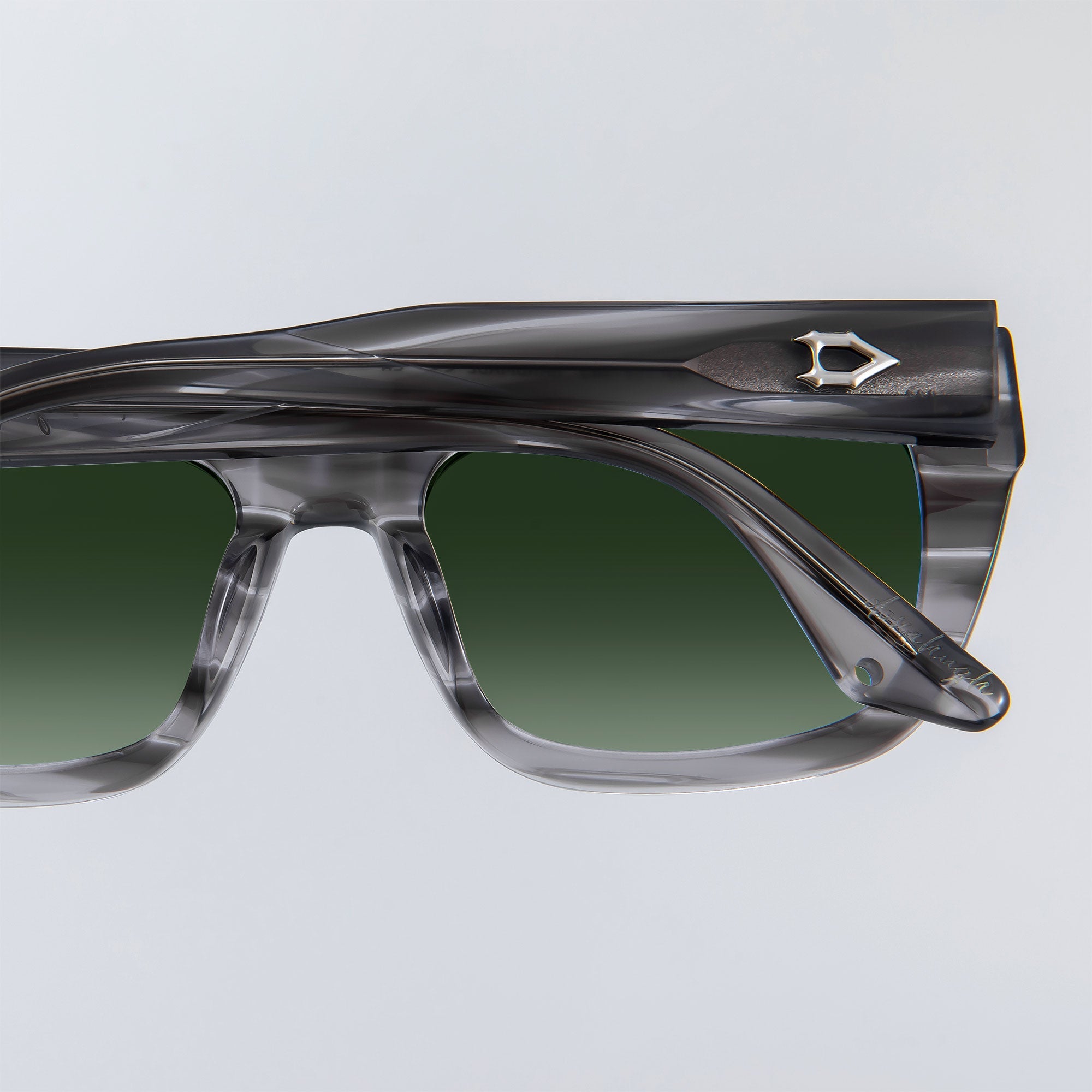Donahugh-sunglasses-lightgrey