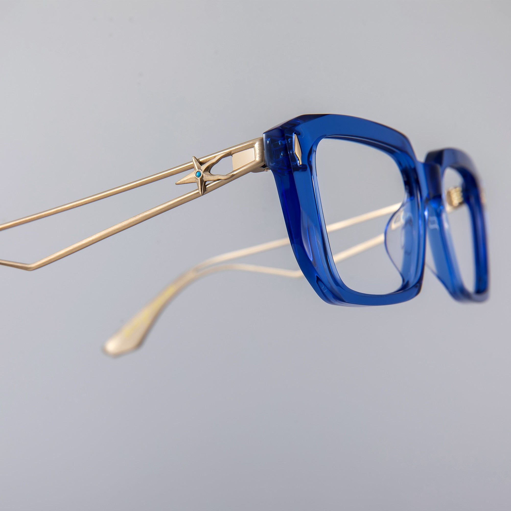 Donahugh-eyeglasses-blue