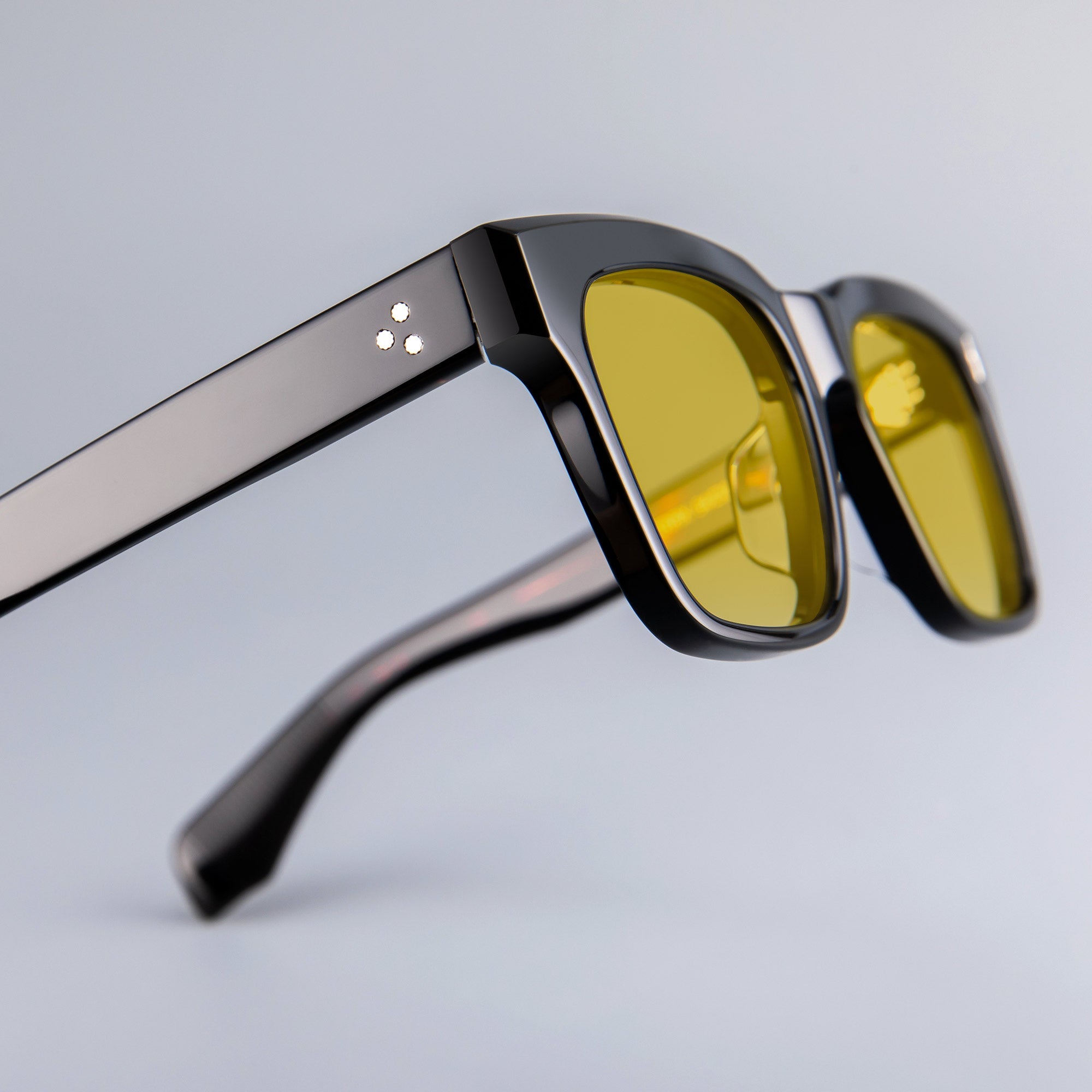 Donahugh-sunglasses-Blackyellow