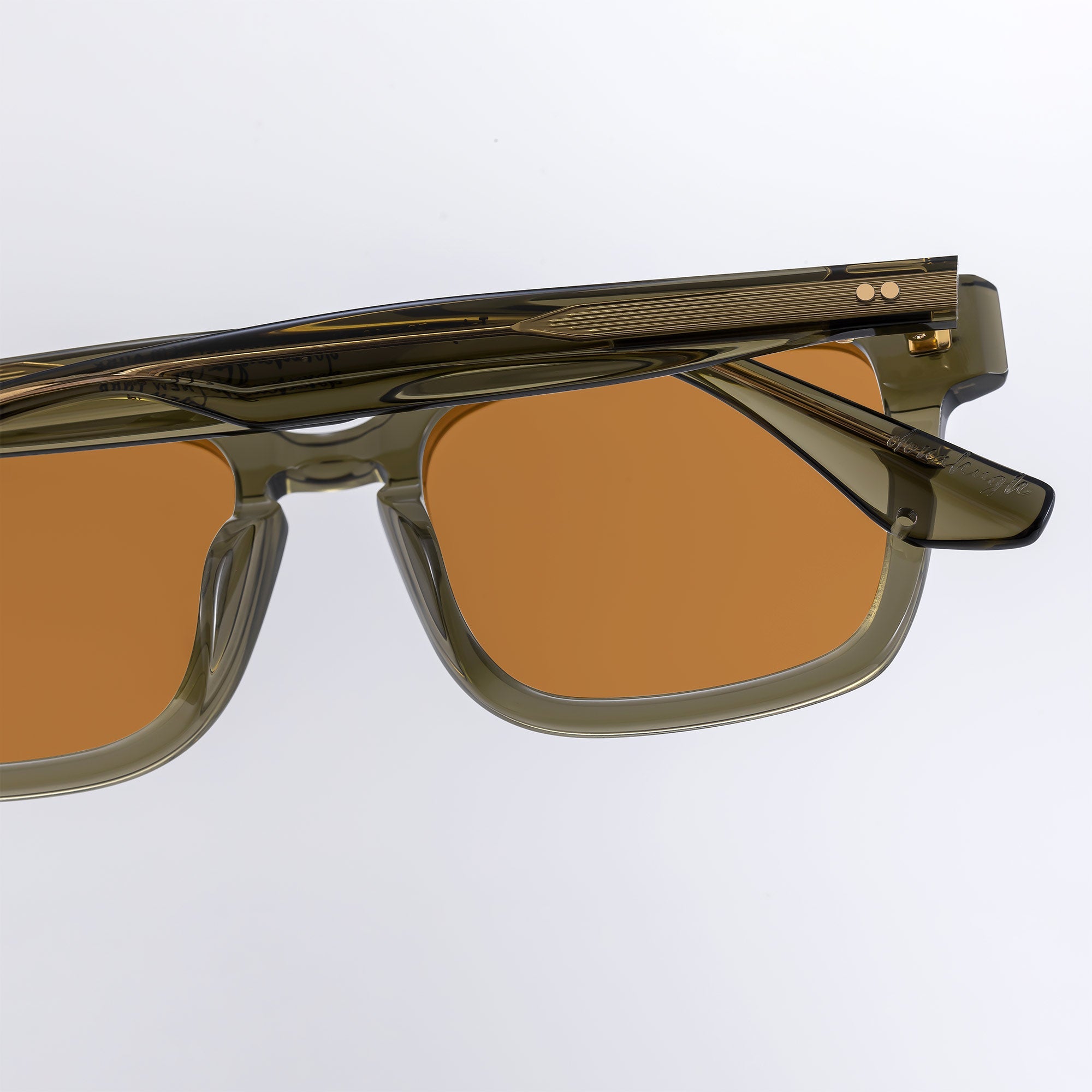 Donahugh-sunglasses-Oliver